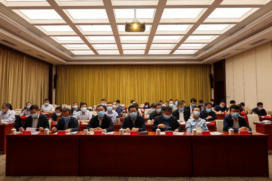 103.jpg