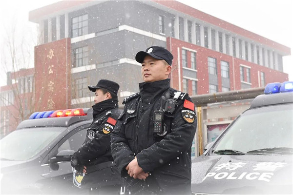 寻找最美基层民警5.jpg
