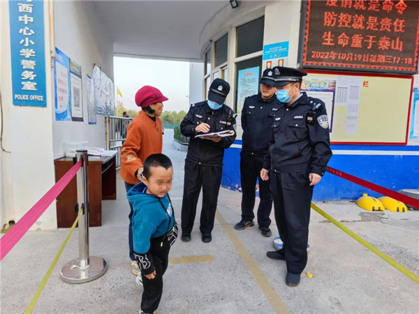 1668999229800038638.jpg 这样的护学模式,.jpg