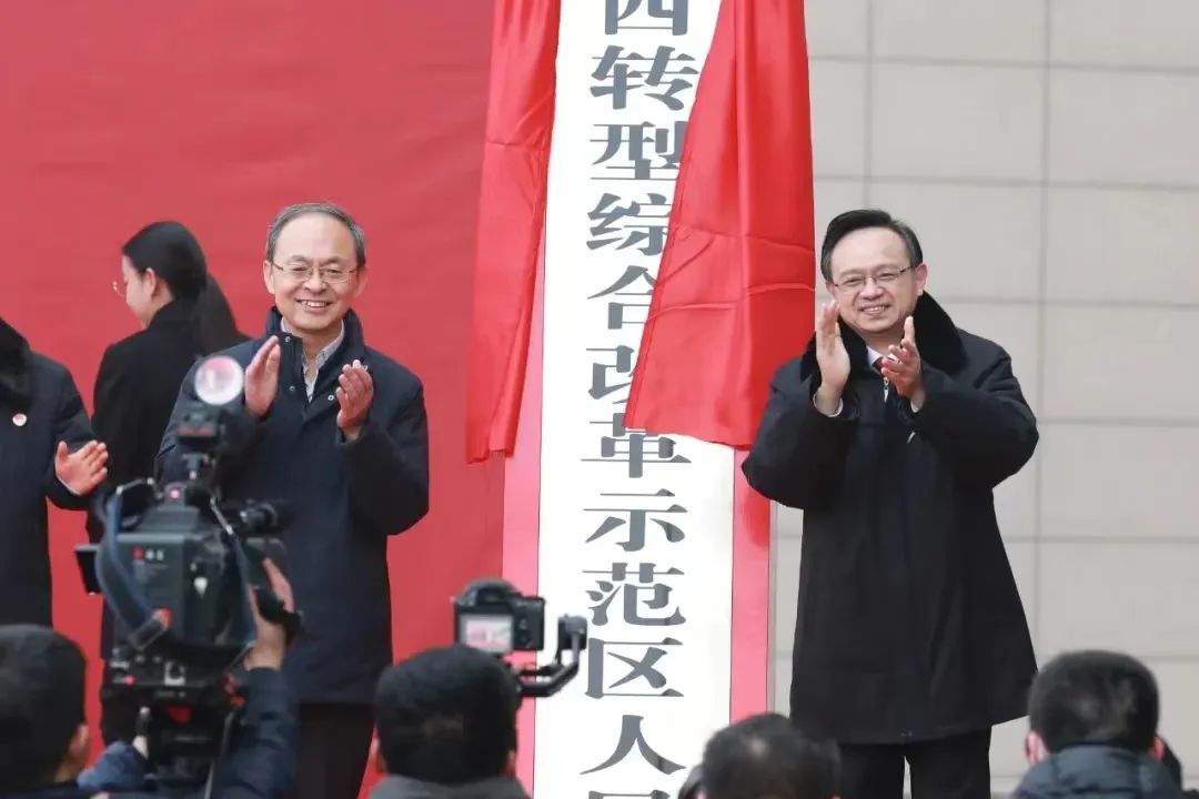 102.jpg