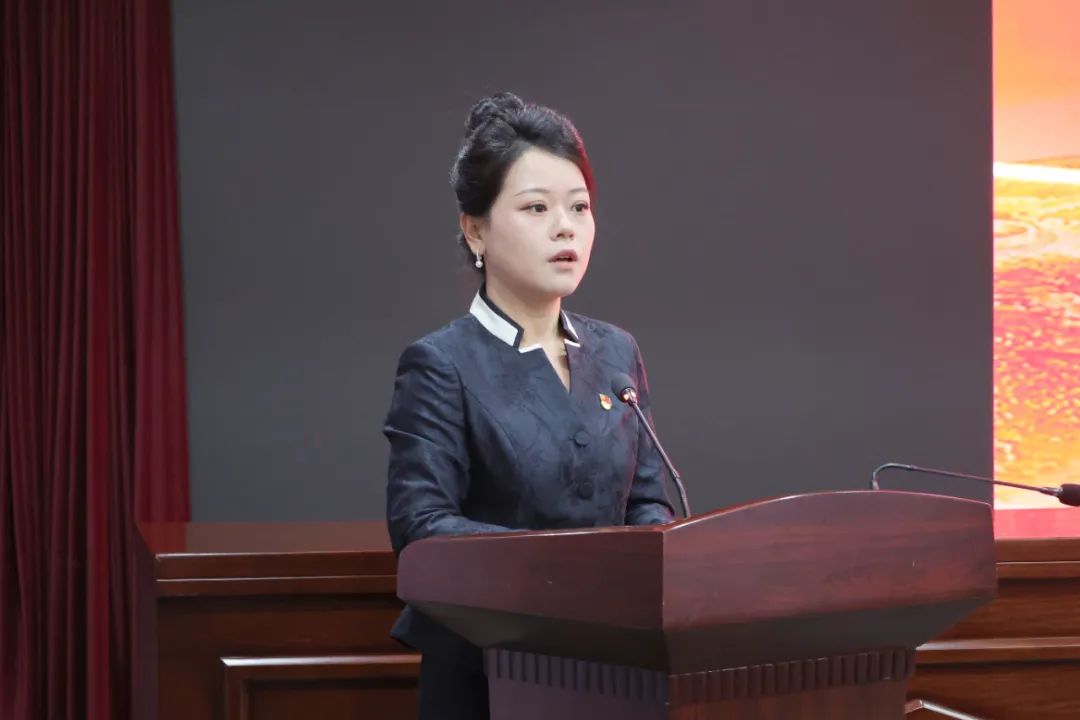 103.jpg