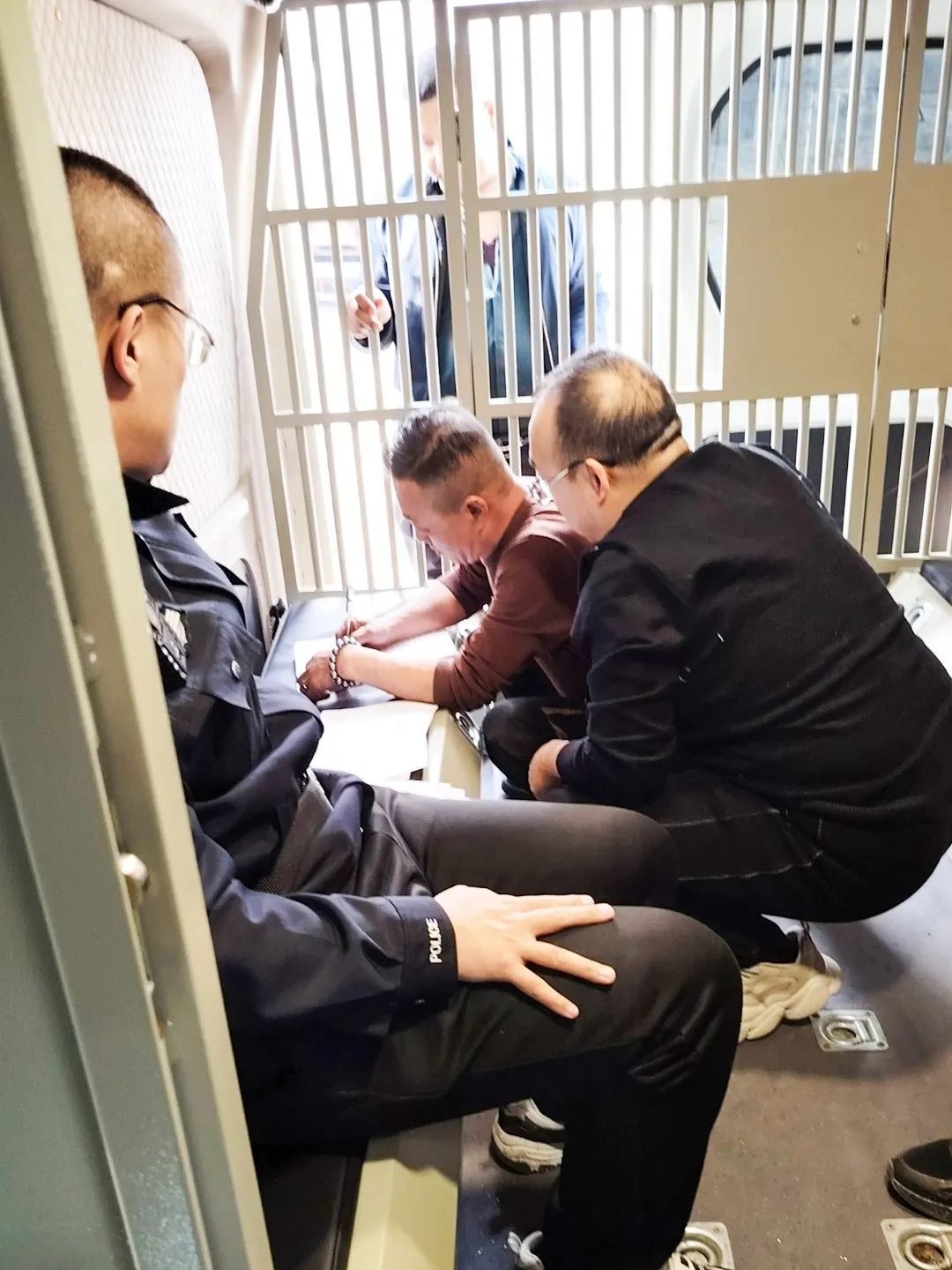 微信图片_20250305171032.jpg