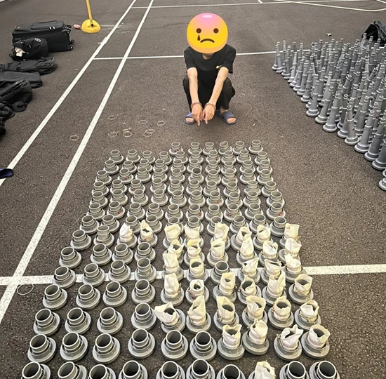 1118090988.jpg