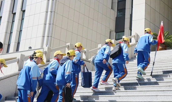 法院开放日1.jpg